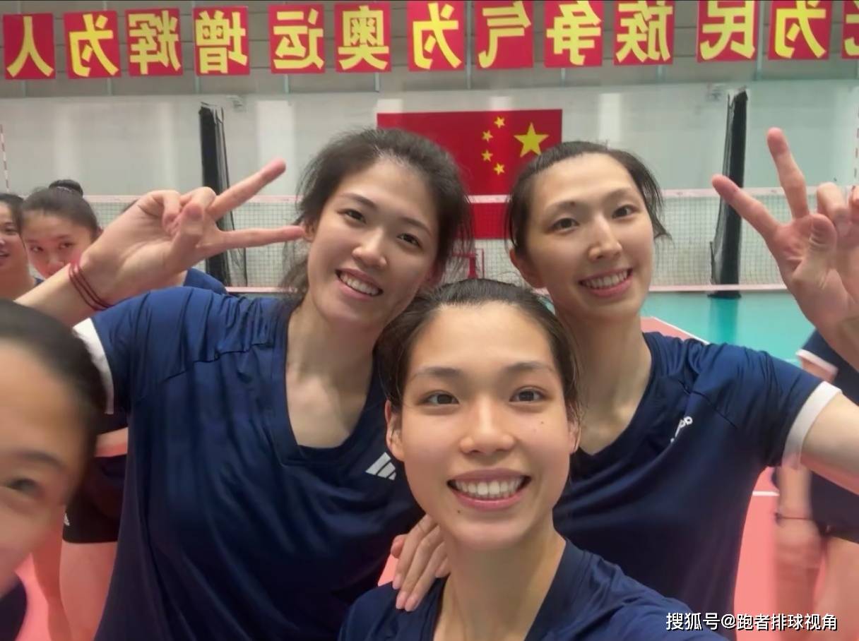 开云·体育-包含李盈莹返津!绷带裹脚吴梦洁压力陡增副攻发挥是关键的词条