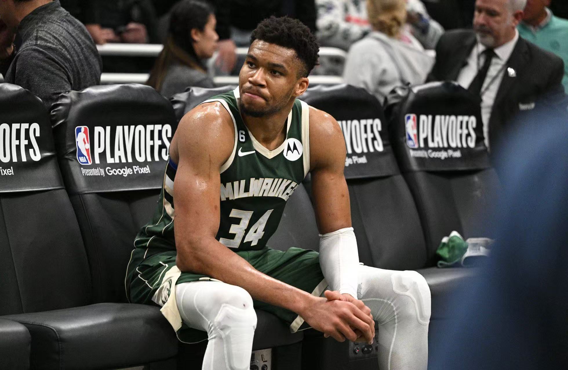 开云·体育-包含曝加盟雄鹿！你好，NBA全明星控卫！有望影响东部季后赛格局的词条